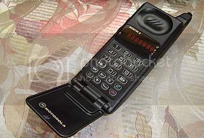 old-cellphone-2.jpg